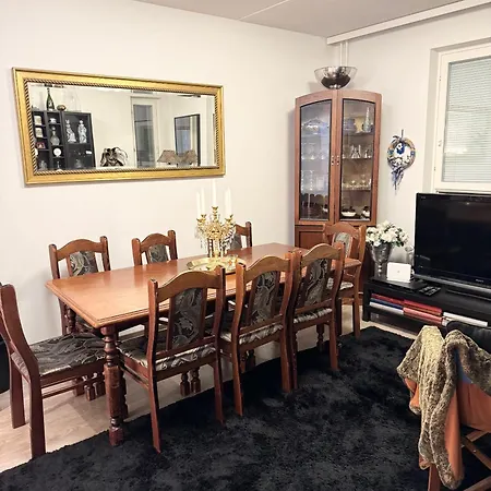 Hhh Cosy Stay, Free Parking In 600 Meters *